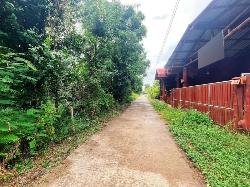 บ้านเดี่ยวพร้อมที่ดินสรรคบุรี ชัยนาท, ชัยนาท, เที่ยงแท้, สรรคบุรี, ชัยนาท, 150 ตร.ม., บ้านเดี่ยว ขาย, โดย The Best Property แอ้, 500464150 - DDproperty.com