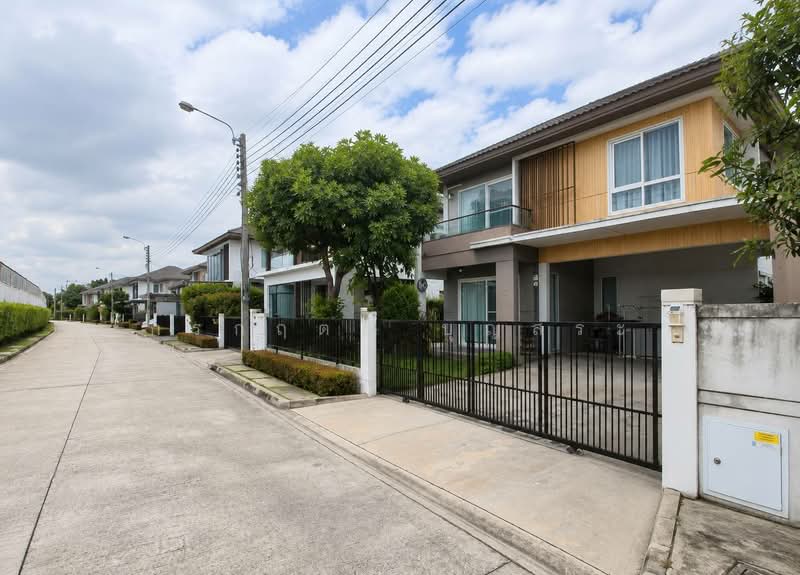 Mantana Lake Watcharapol, Bangkok, Sukhaphiban 5 Road, O-Ngoen, Sai Mai, Bangkok, 3 Bedrooms, 160 sqm, Single Detached House For Rent, by กรกฤตย์ บุญสระ, 500464173 - DDproperty.com