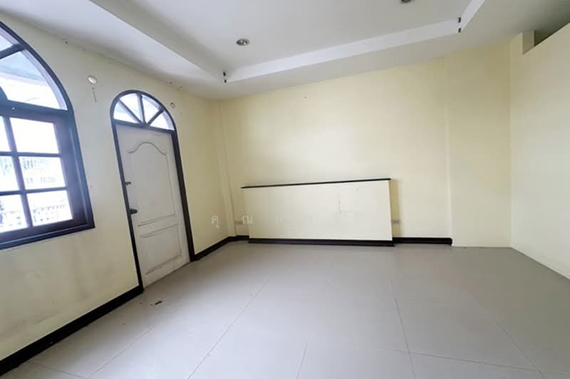 เพชรเกษม 52 บางหว้า, กรุงเทพ, ถนนเพชรเกษม, บางหว้า, ภาษีเจริญ, กรุงเทพ, 200 ตร.ม., ตึกแถว-อาคารพาณิชย์ ขาย, โดย คุณนารี, 500464178 - DDproperty.com