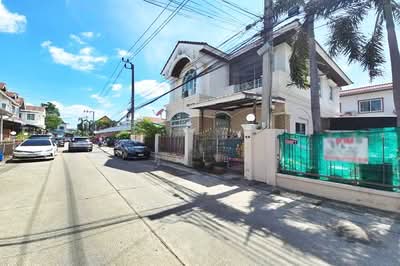 ขาย - Baan Fahluang Ville sukhumvit : บ้านฟ้าหลวงวิลล์ สุขุมวิท, กรุงเทพ