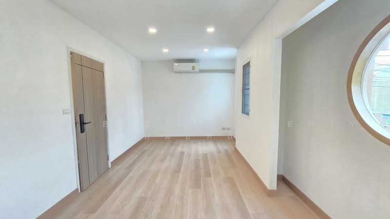 The Connect Chaengwattana 1, Nonthaburi, Ban Mai, Pak Kret, Nonthaburi, 2 Bedrooms, 100 sqm, Townhouse For Sale, by The Best Property เหมยหลิง, 500464203 - DDproperty.com