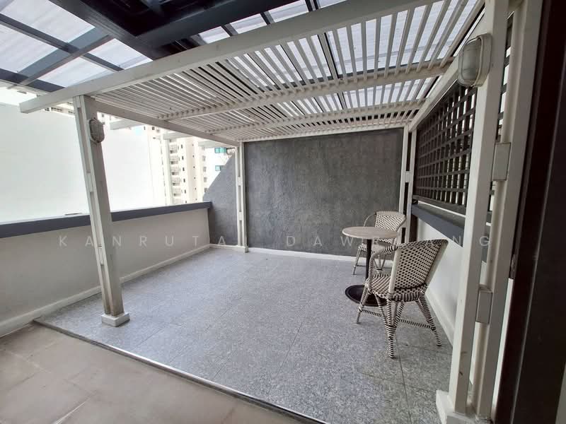 Sathorn Gardens, Bangkok, 39 South Sathorn Road, Thung Maha Mek, Sathon, Bangkok, 2 Bedrooms, 88 sqm, Condo For Sale, by Kanrutai Dawruang, 500464208 - DDproperty.com