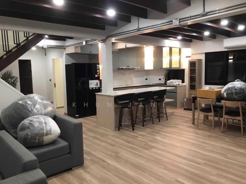 Townhouse for Rent near Ekkamai (SPSJP556), Bangkok, เอกมัย 20, Khlong Tan Nua, Watthana, Bangkok, 2 Bedrooms, 252 sqm, Townhouse For Rent, by Khun Jane, 500464211 - DDproperty.com