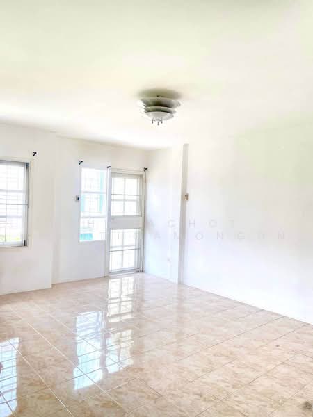 ทาวน์เฮ้าส์ 4-ห้องนอน, กรุงเทพ, ลาดพร้าว, กรุงเทพ, 325 ตร.ม., ทาวน์เฮ้าส์ ให้เช่า, โดย Thanachot Khantigamongun, 500464225 - DDproperty.com