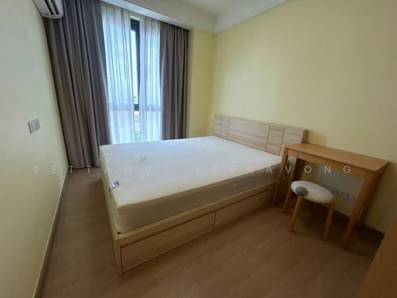 Regal Sathon-Naradhiwas, Bangkok, Naradhiwas Rajanagarindra Road, Thung Maha Mek, Sathon, Bangkok, 1 Bedroom, 35 sqm, Condo For Rent, by Settawut Leenavong, 500464234 - DDproperty.com