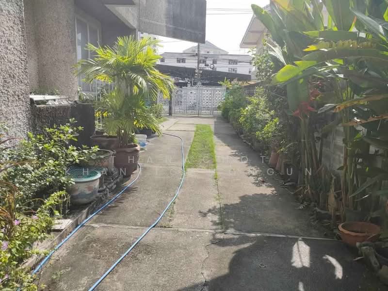 บ้าน 3-ห้องนอน, กรุงเทพ, จอมพล, จตุจักร, กรุงเทพ, 204 ตร.ม., บ้านเดี่ยว ขาย, โดย Thanachot Khantigamongun, 500464236 - DDproperty.com