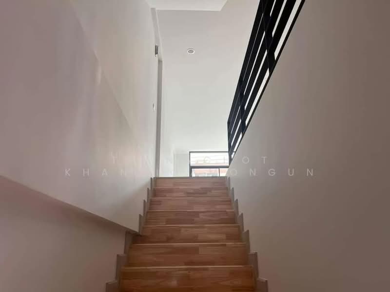 Deco @ Bearing, Bangkok, Soi Sukhumvit 70/5, Sukhumvit Road, Bang Na, Bangkok, 2 Bedrooms, 200 sqm, Townhouse For Sale, by Thanachot Khantigamongun, 500464260 - DDproperty.com