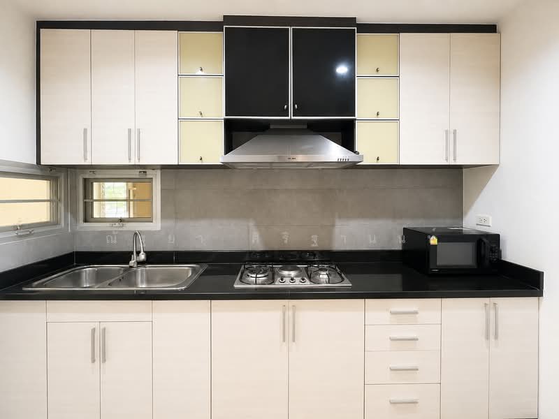 Noble Tara Pattanakarn, Bangkok, 2046 Pattanakarn Road, Suan Luang, Bangkok, 3 Bedrooms, 400 sqm, Single Detached House For Sale, by ณัฐยา ศิริฐานนท์, 500464283 - DDproperty.com
