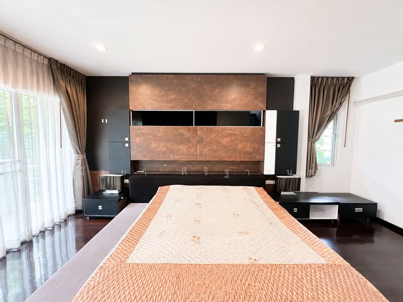 Noble Tara Pattanakarn, Bangkok, 2046 Pattanakarn Road, Suan Luang, Bangkok, 3 Bedrooms, 400 sqm, Single Detached House For Sale, by ณัฐยา ศิริฐานนท์, 500464283 - DDproperty.com