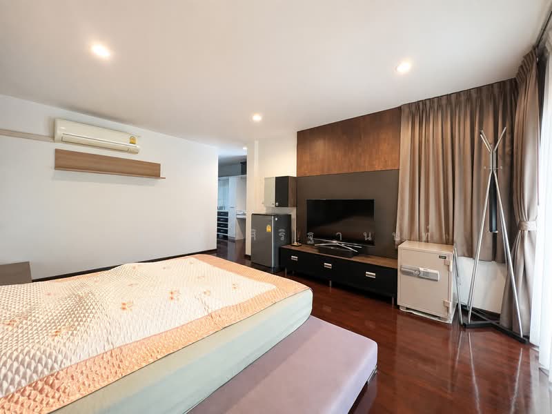 Noble Tara Pattanakarn, Bangkok, 2046 Pattanakarn Road, Suan Luang, Bangkok, 3 Bedrooms, 400 sqm, Single Detached House For Sale, by ณัฐยา ศิริฐานนท์, 500464283 - DDproperty.com
