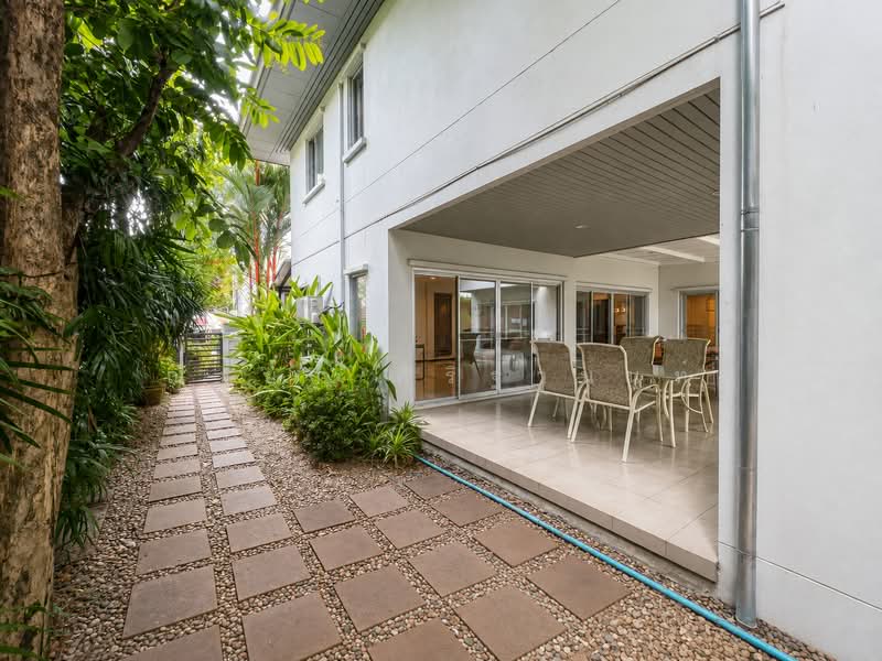 Noble Tara Pattanakarn, Bangkok, 2046 Pattanakarn Road, Suan Luang, Bangkok, 3 Bedrooms, 400 sqm, Single Detached House For Sale, by ณัฐยา ศิริฐานนท์, 500464283 - DDproperty.com