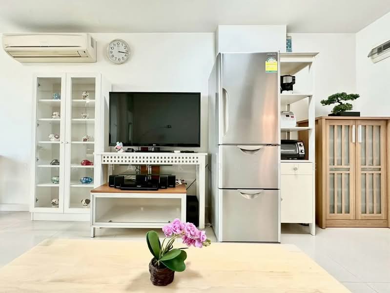 The Clover Thonglor Residence : เดอะ โคลเวอร์ ทองหล่อ เรสซิเดนซ์, กรุงเทพ, ซอยสุขุมวิท 55, คลองตันเหนือ, วัฒนา, กรุงเทพ, 45 ตร.ม., คอนโด ให้เช่า, โดย Kritaphak Khongmueang, 500464292 - DDproperty.com