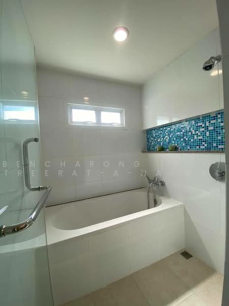 Residence Sukhumvit 52, Bangkok, Soi SuKhumvit 52, Bang Chak, Phra Khanong, Bangkok, 2 Bedrooms, 67 sqm, Condo For Rent, by Bencharong (Yok) Treerat-a-na-wat, 500464296 - DDproperty.com