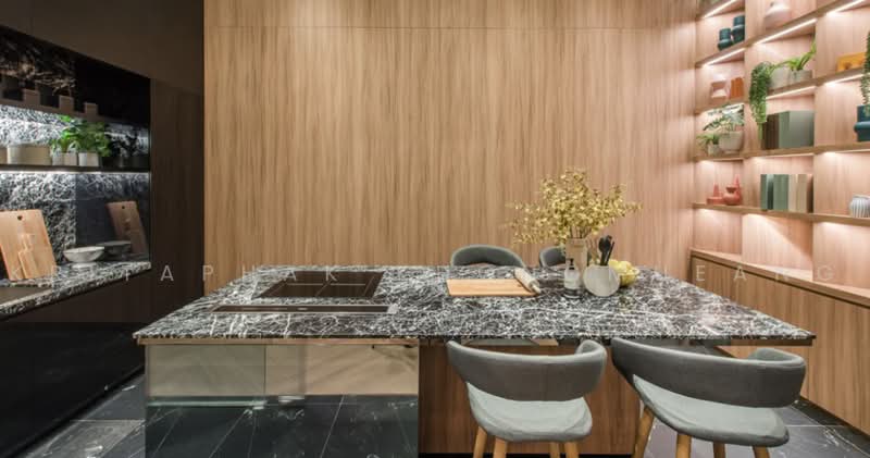 XT Huaikhwang, Bangkok, 244 Ratchadaphisek Road, Huai Khwang, Bangkok, 1 Bedroom, 35 sqm, Condo For Rent, by Kritaphak Khongmueang, 500464351 - DDproperty.com