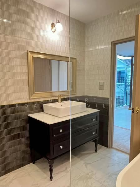 Luxury 2-story Townhouse for Rent, 220 sqm, Sukhumvit Soi 50, Bangkok, Sukhumvit 50, Phra Kanong, Khlong Toei, Bangkok, 3 Bedrooms, 220 sqm, Townhouse For Rent, by Suchart Roachthavilit, 500464355 - DDproperty.com