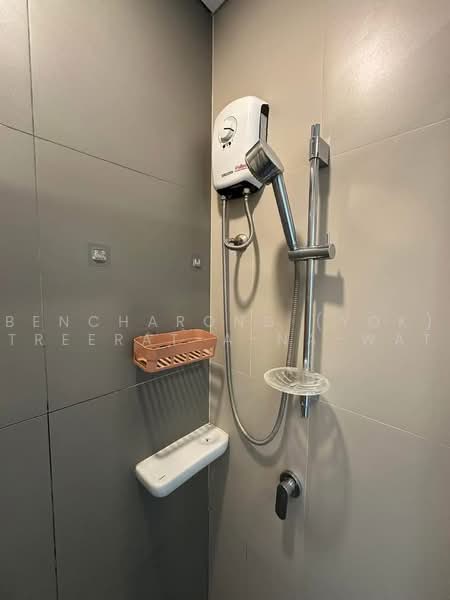 Lumpini Suite Phetchaburi-Makkasan, Bangkok, 1515 Phetchaburi Rd, Makkasan, Ratchathewi, Bangkok, 1 Bedroom, 28 sqm, Condo For Rent, by Bencharong (Yok) Treerat-a-na-wat, 500464373 - DDproperty.com