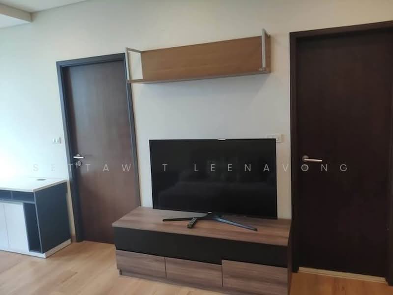 Le Luk Condominium, Bangkok, 1599 291 Sukhumvit Rd, Phra Kanong Nua, Watthana, Bangkok, 1 Bedroom, 50 sqm, Condo For Rent, by Settawut Leenavong, 500464395 - DDproperty.com