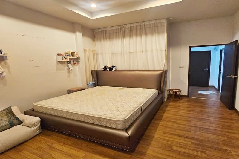 หมู่บ้านเปี่ยมสุข แจ้งวัฒนะ 23, นนทบุรี, แจ้งวัฒนะ-ปากเกร็ด 23, ปากเกร็ด, นนทบุรี, 150 ตร.ม., บ้านแฝด ขาย, โดย คุณพลอย, 500464411 - DDproperty.com