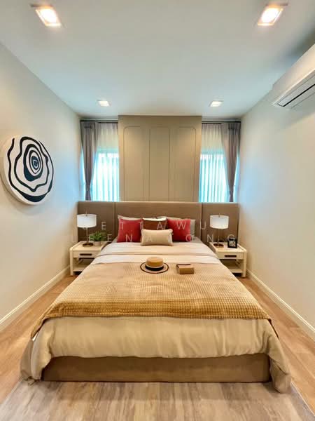 undefined, Bangkok, Khlong Song Ton Nun, Lat Krabang, Bangkok, 5 Bedrooms, 4 sqm, Single Detached House For Rent, by Settawut Leenavong, 500464441 - DDproperty.com
