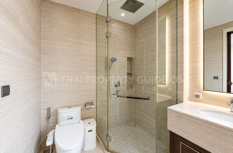 The Diplomat 39, Bangkok, 18 Soi Sukhumvit 39, Sukhumvit Road, Khlong Tan Nua, Watthana, Bangkok, 2 Bedrooms, 75 sqm, Condo For Rent, by Khun Nita, 500464444 - DDproperty.com