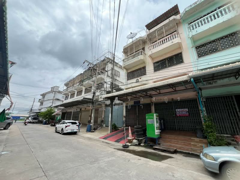 DK Rama 2, Bangkok, Soi Muban D.K., Bang Bon, Bangkok, 3 Bedrooms, 84 sqm, Townhouse For Sale, by ภัทรนัน อิศรางกูร ณ อยุธยา, 500464464 - DDproperty.com