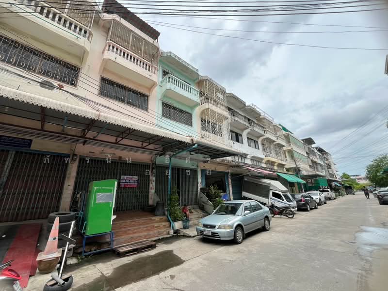DK Rama 2, Bangkok, Soi Muban D.K., Bang Bon, Bangkok, 3 Bedrooms, 84 sqm, Townhouse For Sale, by ภัทรนัน อิศรางกูร ณ อยุธยา, 500464464 - DDproperty.com