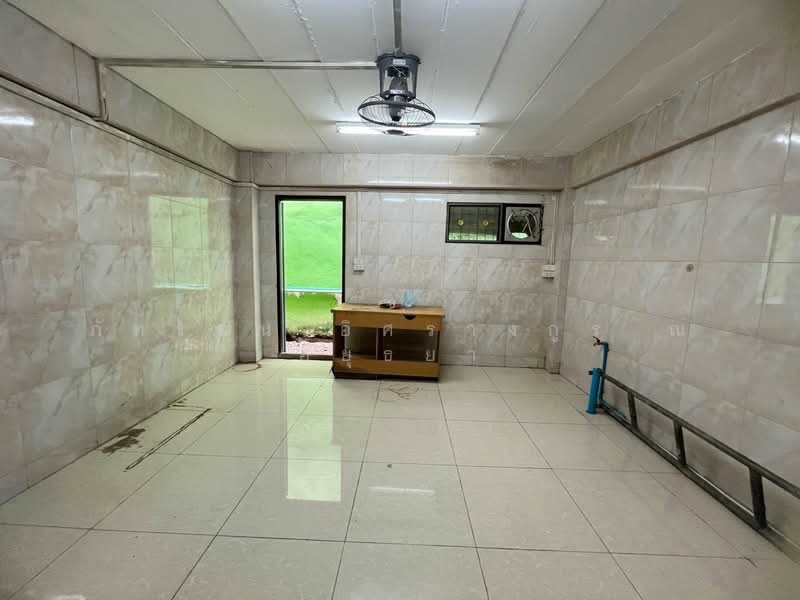DK Rama 2, Bangkok, Soi Muban D.K., Bang Bon, Bangkok, 3 Bedrooms, 84 sqm, Townhouse For Sale, by ภัทรนัน อิศรางกูร ณ อยุธยา, 500464464 - DDproperty.com