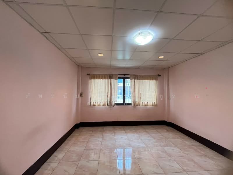 DK Rama 2, Bangkok, Soi Muban D.K., Bang Bon, Bangkok, 3 Bedrooms, 84 sqm, Townhouse For Sale, by ภัทรนัน อิศรางกูร ณ อยุธยา, 500464464 - DDproperty.com