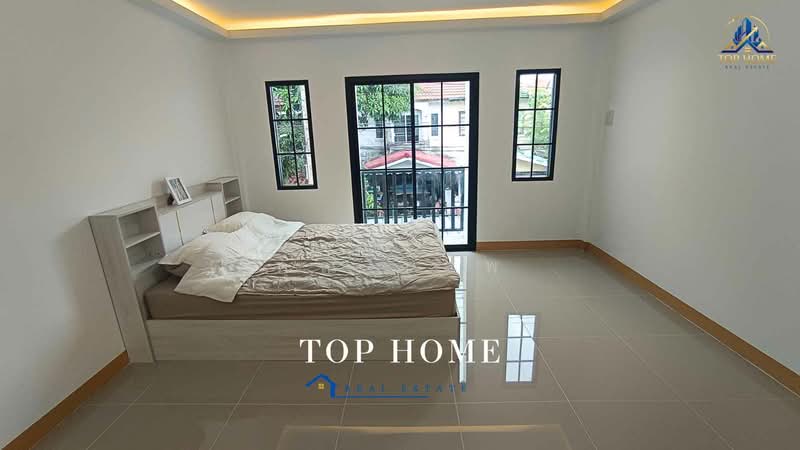 ขายด่วน! ทาวน์เฮ้าส์ หมู่บ้าน KC 3 หทัยราษฎร์ 39, Bangkok, Sam Wa Tawan Tok, Khlong Sam Wa, Bangkok, 2 Bedrooms, 96 sqm, Townhouse For Sale, by คุณเเอพ, 500464471 - DDproperty.com