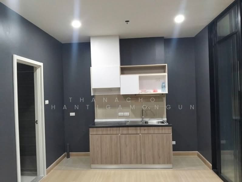 Supalai Loft Prajadhipok-Wongwian Yai, Bangkok, Prajadhipok Road, Somdet Chao Phraya, Khlong San, Bangkok, 2 Bedrooms, 47 sqm, Condo For Sale, by Thanachot Khantigamongun, 500464478 - DDproperty.com
