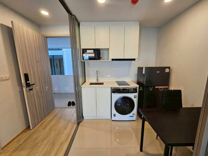 ESQUE Sukhumvit 101/1, Bangkok, Soi Wachiratham Sathit 25, Bang Chak, Phra Khanong, Bangkok, 1 Bedroom, 33 sqm, Condo For Rent, by Settawut Leenavong, 500464479 - DDproperty.com