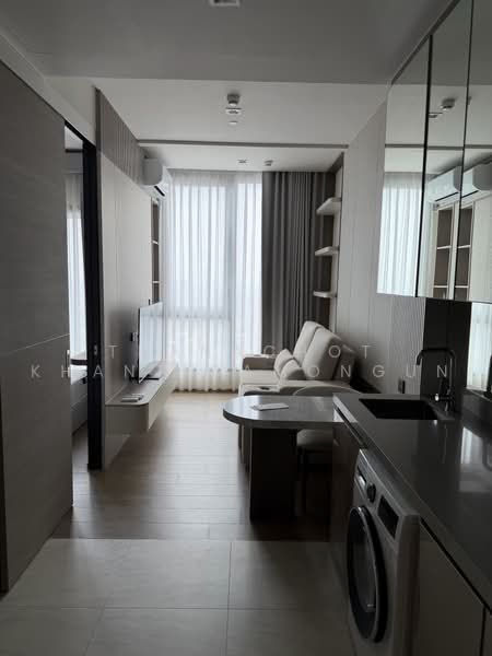 The Crest Park Residences, Bangkok, 1198 Phahonyothin Road, Jom Phon, Chatuchak, Bangkok, 1 Bedroom, 35 sqm, Condo For Sale, by Thanachot Khantigamongun, 500464489 - DDproperty.com