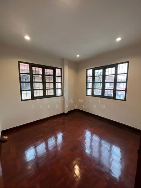 undefined, Bangkok, Sai Mai, Bangkok, 3 Bedrooms, 220 sqm, Single Detached House For Sale, by Settawut Leenavong, 500464493 - DDproperty.com