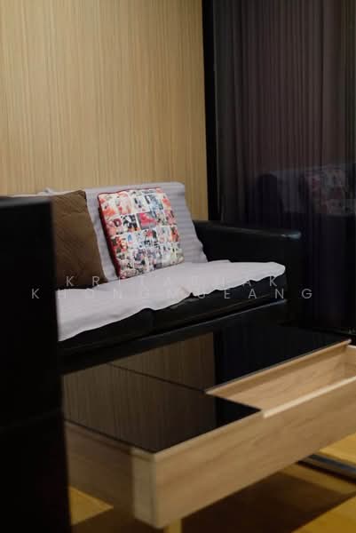 Noble Revo Silom, Bangkok, 88 Soi Surasak Surasak Road, Silom, Bang Rak, Bangkok, 1 Bedroom, 32 sqm, Condo For Rent, by Kritaphak Khongmueang, 500464495 - DDproperty.com