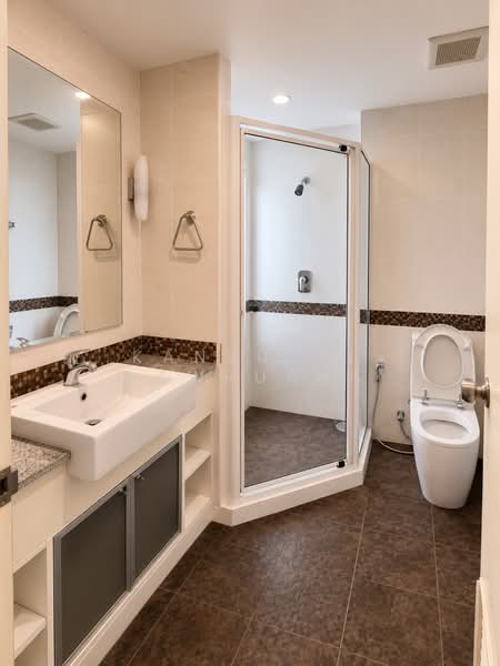 Baan Siriyenakat, Bangkok, 50 Yenakat, Thung Maha Mek, Sathon, Bangkok, 2 Bedrooms, 81 sqm, Condo For Sale, by Kanrutai Dawruang, 500464508 - DDproperty.com