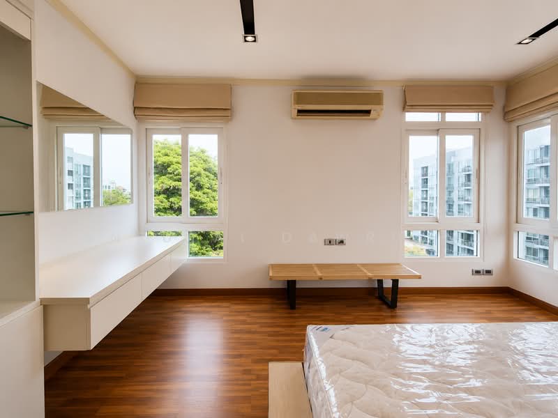 Baan Siriyenakat, Bangkok, 50 Yenakat, Thung Maha Mek, Sathon, Bangkok, 2 Bedrooms, 81 sqm, Condo For Sale, by Kanrutai Dawruang, 500464508 - DDproperty.com
