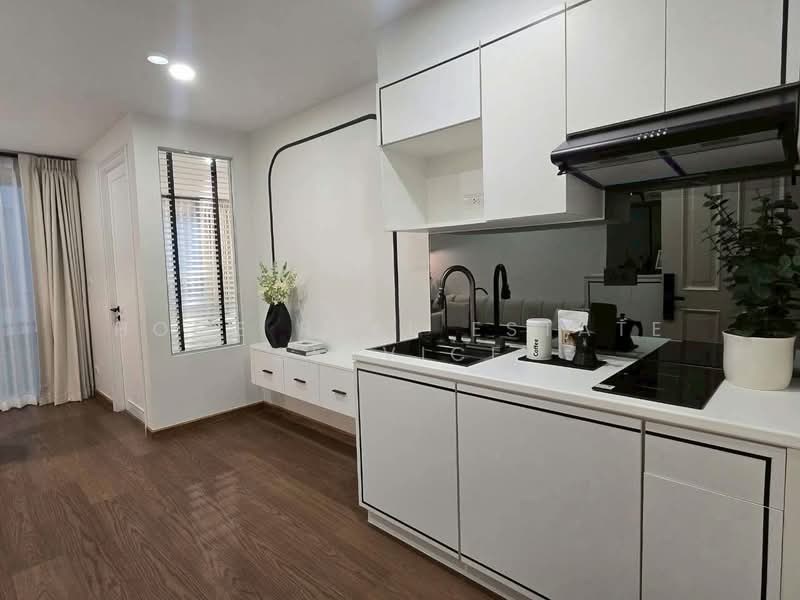 Lloyd Soonvijai-Thonglor, Bangkok, Soi Phetchaburi 47, Phetchaburi Road, Bang Kapi, Huai Khwang, Bangkok, 1 Bedroom, 27 sqm, Condo For Sale, by HOME Real Estate Service, 500464523 - DDproperty.com
