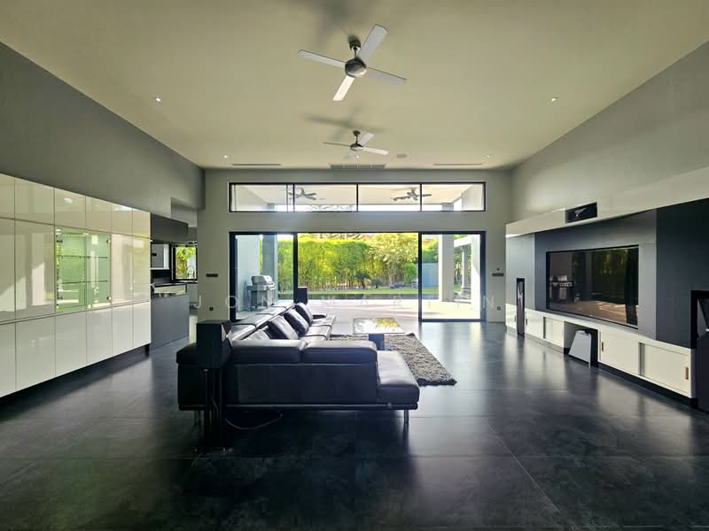 Baan Ing Phu Hua Hin, Prachuap Khiri Khan, Hin Lek Fai, Hua Hin, Prachuap Khiri Khan, 3 Bedrooms, 350 sqm, Villa For Sale, by Jon Martin, 500464536 - DDproperty.com
