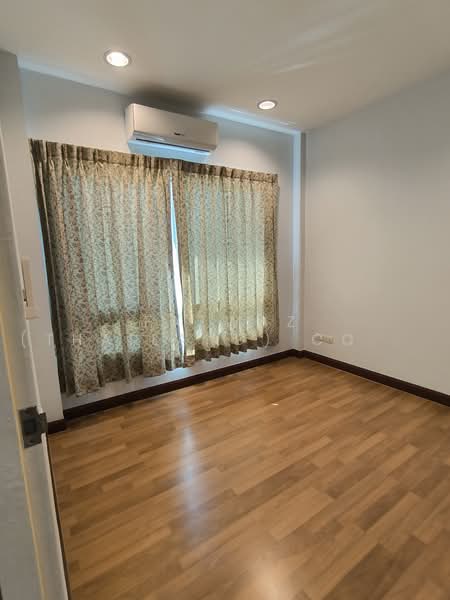 Baan Klang Muang Suksawat-Rama 3, Bangkok, Pracha Uthit 60 Alley, Thung Khru, Bangkok, 3 Bedrooms, 180 sqm, Townhouse For Sale, by Fazwaz (Thailand) Co., Ltd., 500464543 - DDproperty.com