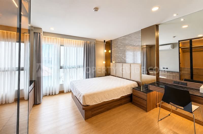Navin Court, Bangkok, 63 Soi Ruamrudee 3, Lumphini, Pathum Wan, Bangkok, 3 Bedrooms, 171 sqm, Condo For Rent, by Khun Nita, 500464555 - DDproperty.com