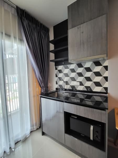 The Base Phetchaburi-Thonglor, Bangkok, Phetchaburi Rd, Bang Kapi, Huai Khwang, Bangkok, 1 Bedroom, 28 sqm, Condo For Rent, by Tanapat Jitwatcharakomol, 500464564 - DDproperty.com