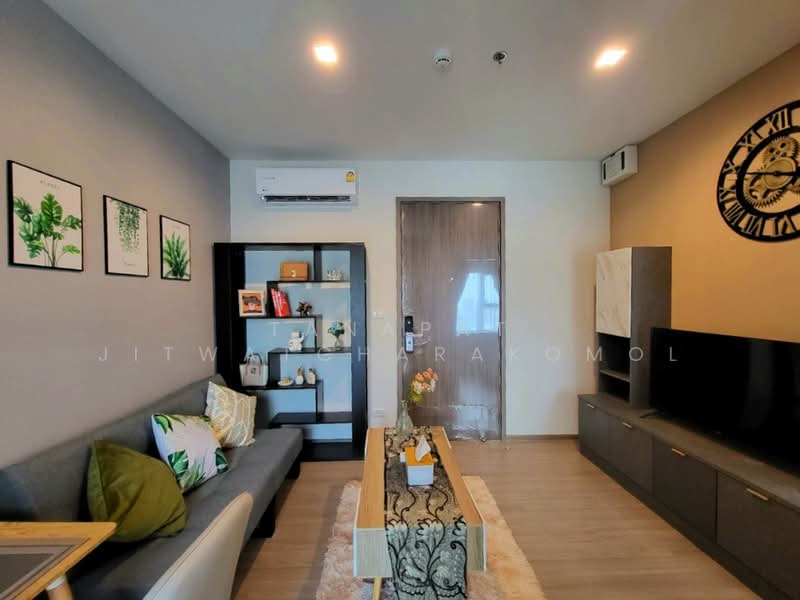 The Base Phetchaburi-Thonglor, Bangkok, Phetchaburi Rd, Bang Kapi, Huai Khwang, Bangkok, 1 Bedroom, 28 sqm, Condo For Rent, by Tanapat Jitwatcharakomol, 500464564 - DDproperty.com