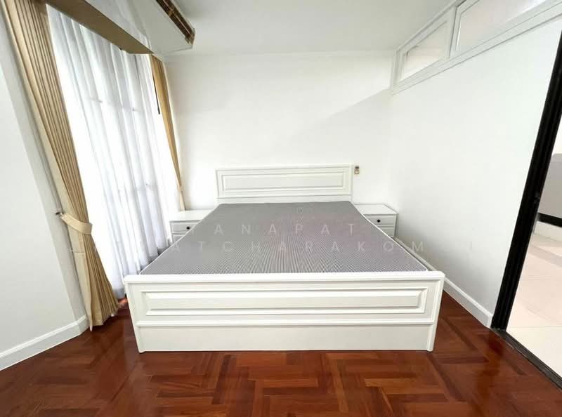Supalai Place Sukhumvit 39, Bangkok, 175-179 Soi Sukhumvit 39 Sukhumvit Road, Khlong Tan Nua, Watthana, Bangkok, 1 Bedroom, 50 sqm, Condo For Rent, by Tanapat Jitwatcharakomol, 500464582 - DDproperty.com