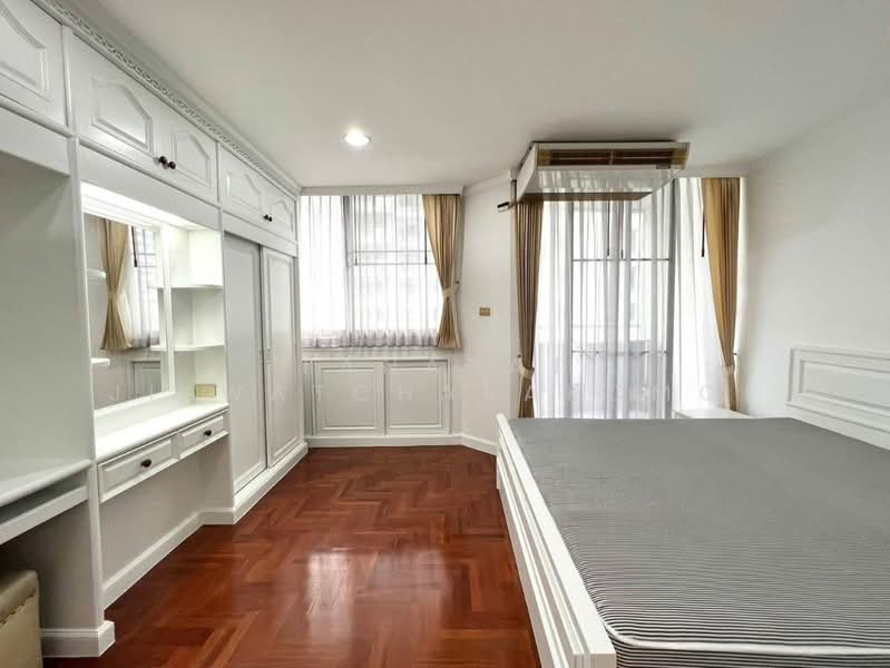 Supalai Place Sukhumvit 39, Bangkok, 175-179 Soi Sukhumvit 39 Sukhumvit Road, Khlong Tan Nua, Watthana, Bangkok, 1 Bedroom, 50 sqm, Condo For Rent, by Tanapat Jitwatcharakomol, 500464582 - DDproperty.com