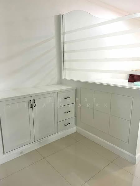 Supalai Place Sukhumvit 39, Bangkok, 175-179 Soi Sukhumvit 39 Sukhumvit Road, Khlong Tan Nua, Watthana, Bangkok, 1 Bedroom, 50 sqm, Condo For Rent, by Tanapat Jitwatcharakomol, 500464582 - DDproperty.com