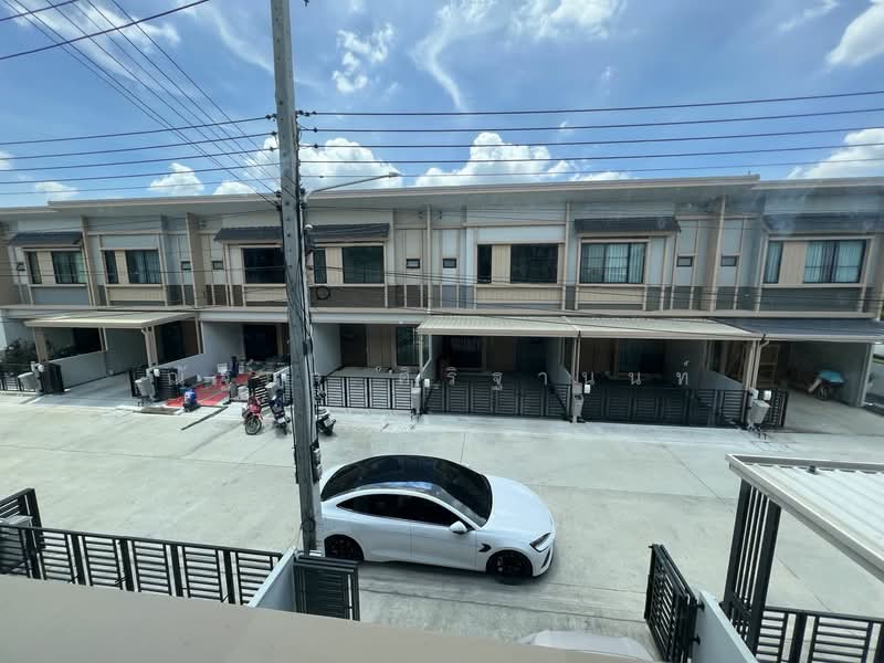 Siri Place Wongwaen-Lamlukka, Pathum Thani, Bung Kham Proi, Lam Luk Ka, Pathum Thani, 3 Bedrooms, 99 sqm, Townhouse For Sale, by ณัฐยา ศิริฐานนท์, 500464619 - DDproperty.com