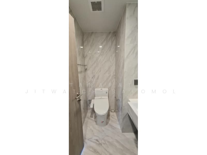 Coco Parc, Bangkok, 1150 Rama 4 Road, Khlong Toei, Bangkok, 1 Bedroom, 25 sqm, Condo For Rent, by Tanapat Jitwatcharakomol, 500464632 - DDproperty.com