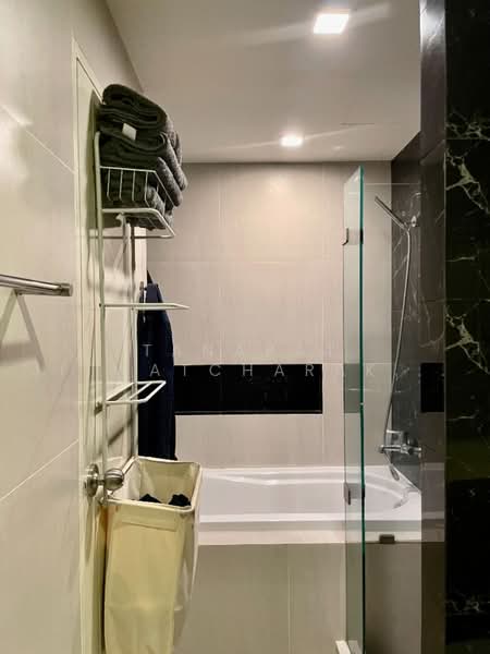 Tree Condo Sukhumvit 42, Bangkok, Soi Sukhumvit 42/1, Sukhumvit Road, Phra Kanong Nua, Watthana, Bangkok, 1 Bedroom, 40 sqm, Condo For Sale, by Tanapat Jitwatcharakomol, 500464641 - DDproperty.com