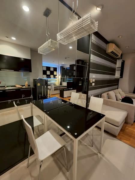 Villa Sathorn, Bangkok, 5 KrungThonBuri Road, Khlong Ton Sai, Khlong San, Bangkok, Studio, 44 sqm, Condo For Rent, by Patcharames Pattharapornviboon, 500464642 - DDproperty.com