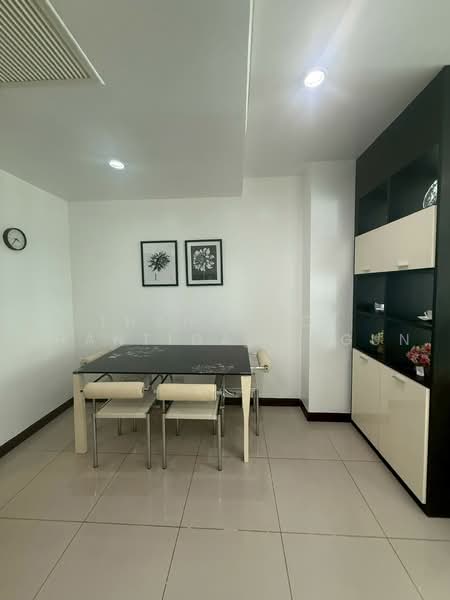 The Prime 11, Bangkok, 29 Soi Sukhumvit 11, Khlongtoei Nua, Watthana, Bangkok, 1 Bedroom, 53 sqm, Condo For Rent, by Thanachot Khantigamongun, 500464658 - DDproperty.com